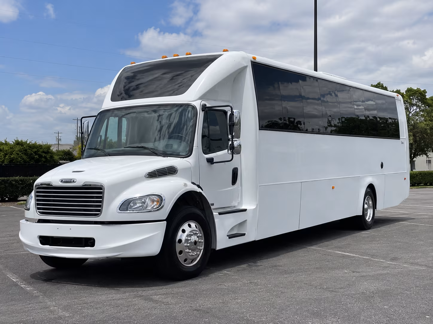 party buses and charter buses to minnesota twins games at target field