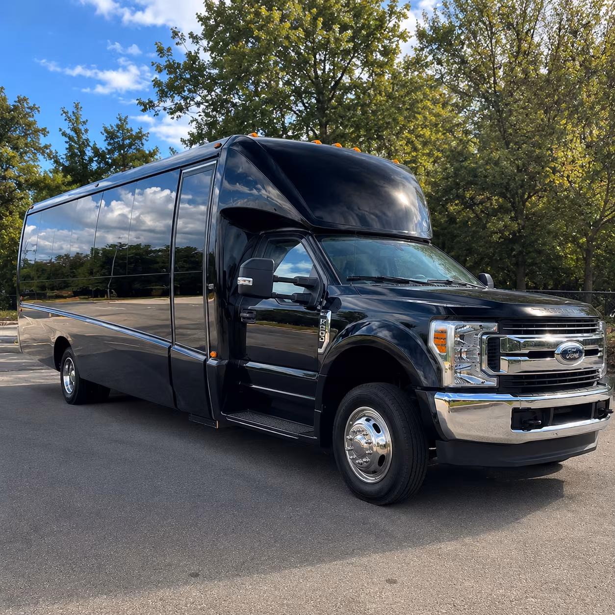 rent a bus for arts and performance field trips in st paul
