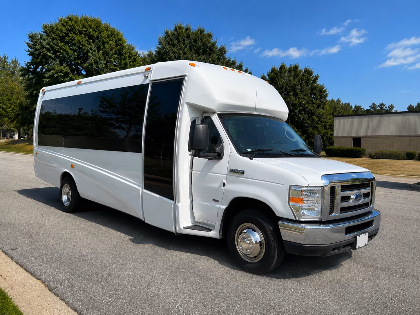 senior and accessibility focused church shuttle buses in st paul